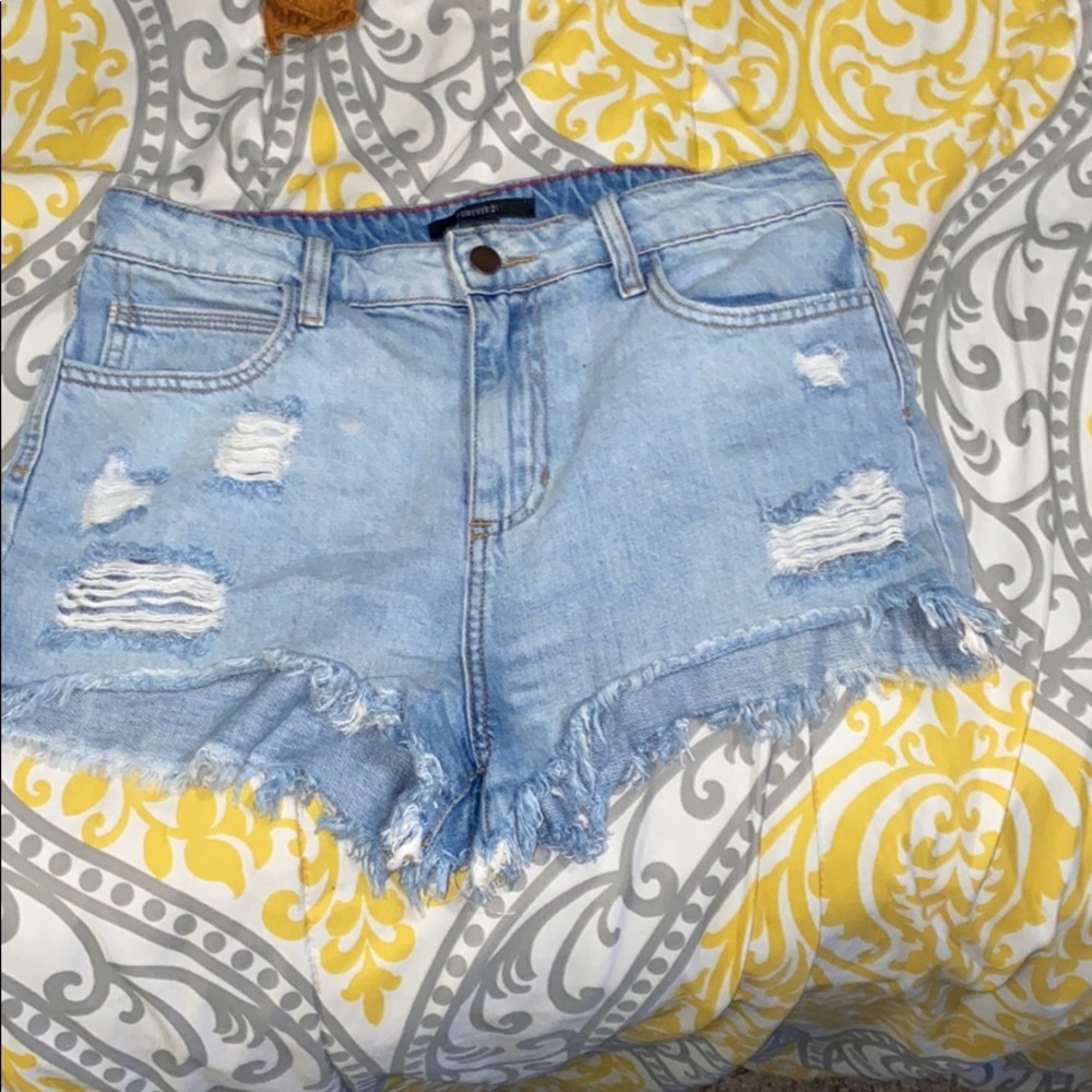 Ripped light washed shorts